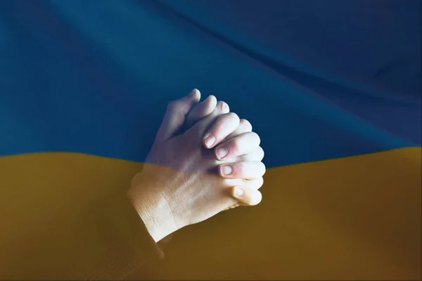 Imádkozz Ukrajna Koncepció Háttér Nemzeti Ukrán Zászló Koncepció Szimbóluma Segítséget — Stock Fotó