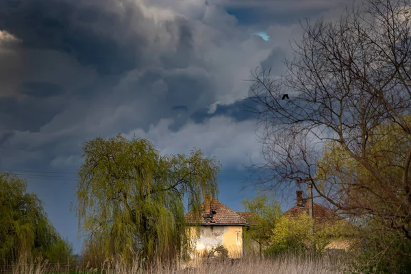 Old Haunted Abandoned House Dramatic Sky — Foto de Stock