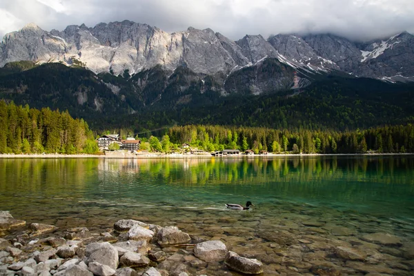 Faboulus Krajina Jezera Eibsee Tyrkysovou Vodou Před Vrcholkem Zugspitze Garmisch — Stock fotografie