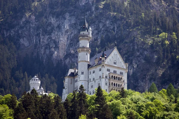Γραφικό Εαρινό Τοπίο Κάστρο Neuschwanstein Γερμανία — Φωτογραφία Αρχείου