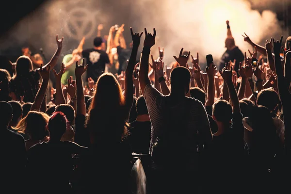 Crowd Concert Cheering Crowd Bright Colorful Stage Lights — Stock Photo, Image