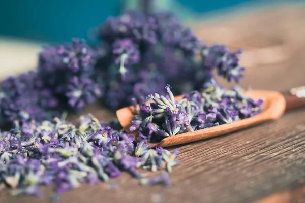 Wooden Scoop Fresh Lavender Flowers Wooden Rustic Table Aromatherapy Spa — Foto Stock