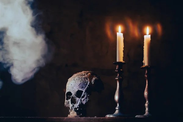 Real Human Skull Candles Darkness Spooky Horror Wallpaper Halloween — Stock Photo, Image