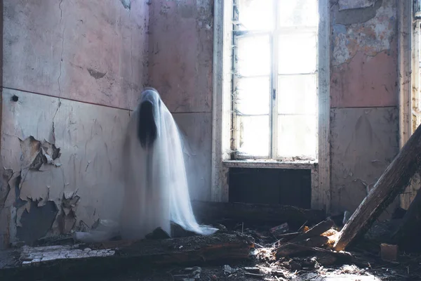 Ghost Abandoned Haunted House Horror Scene Scary Spirit Woman Halloween — Stock Photo, Image