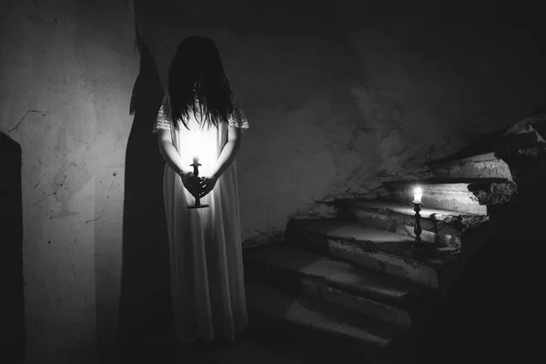 Ghost Abandoned Haunted House Horror Scene Scary Spirit Woman Halloween — Fotografia de Stock