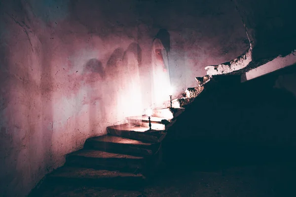 Geist Einem Verlassenen Gespenstischen Haus Horrorszene Mit Gruseligem Geist Einer — Stockfoto