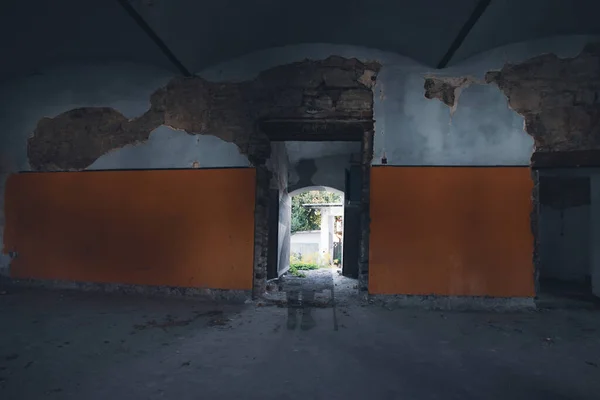 Mysterious Figure Wearing Long Coat Fedora Standing Ruined Abandoned House — Stockfoto