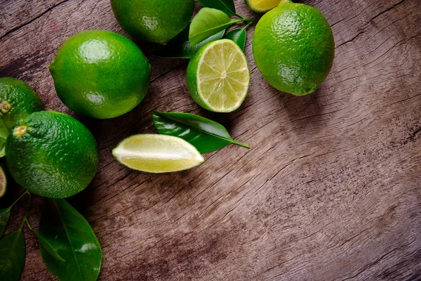 Färsk lime — Stockfoto