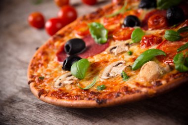 lezzetli İtalyan pizza