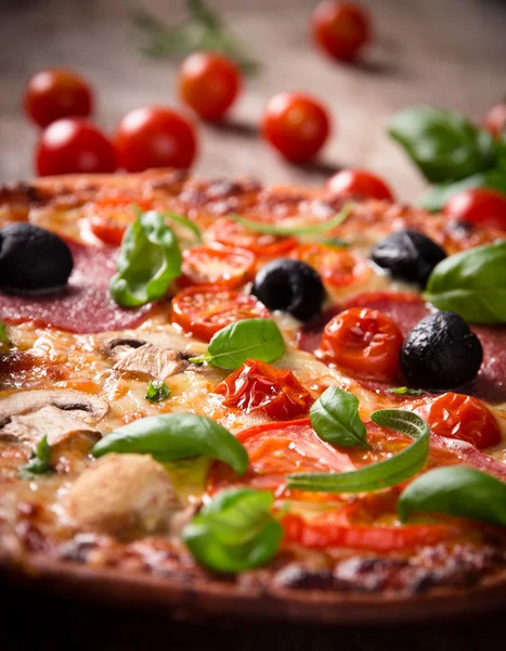 Gustosa pizza italiana — Foto Stock