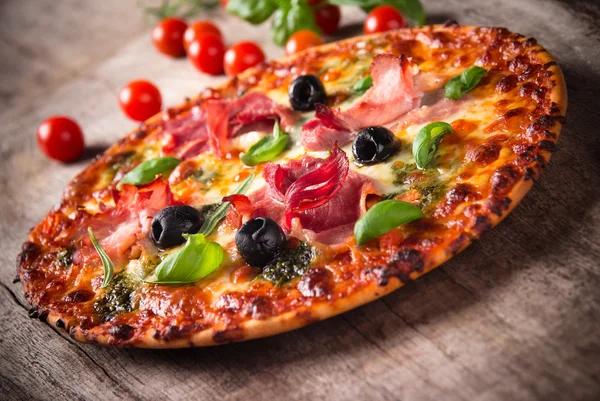 Chutná italská pizza — Stock fotografie