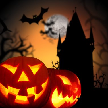 bir karanlıkta parlayan kabaklar