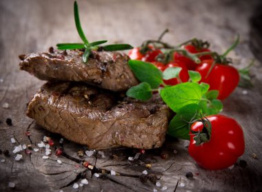 Izgara bbq bifteği