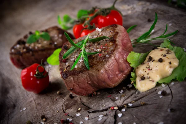 Carne a la parrilla barbacoa — Foto de Stock