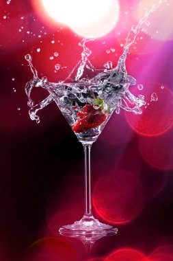 Martini içmek