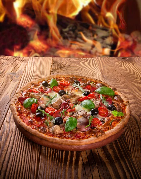 맛있는 이탈리아 피자 — 스톡 사진