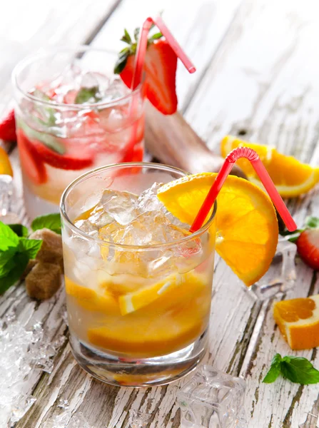 Summer drinks — Stock Photo, Image