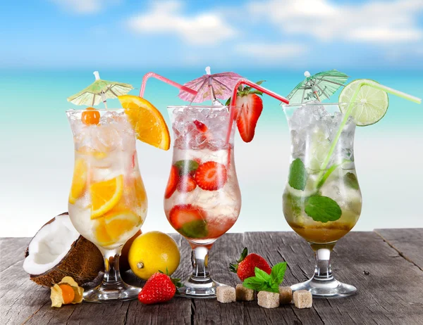 Summer drinks — Stock Photo, Image