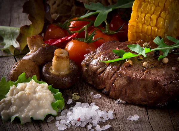 Ízletes marha steak — Stock Fotó