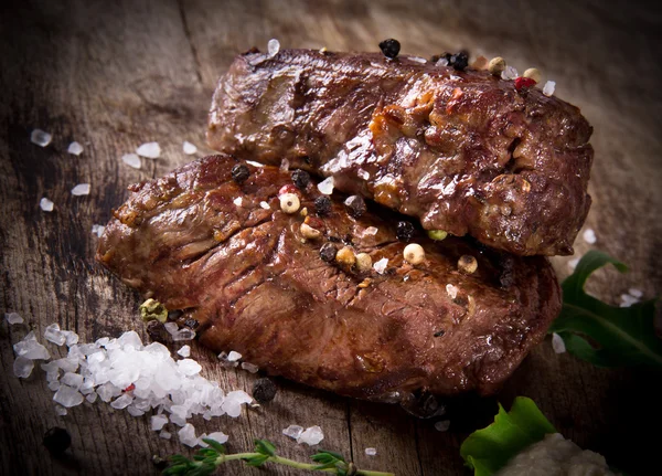 Delicious beef steaks — Stock Photo, Image