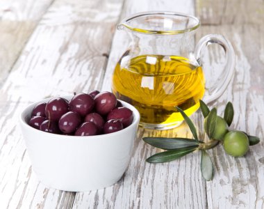 Zeytin yaprağı ile