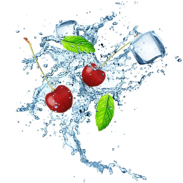 Fresh cherries with water splash — Stock Photo, Image