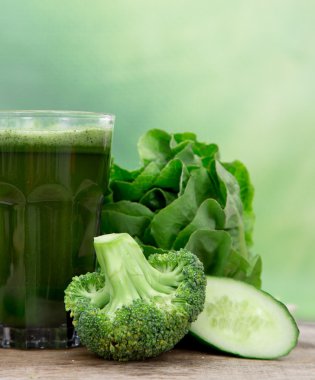 sağlıklı yeşil suyu