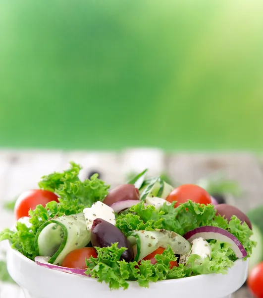 Frischer Salat — Stockfoto