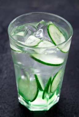 taze narenciye içki