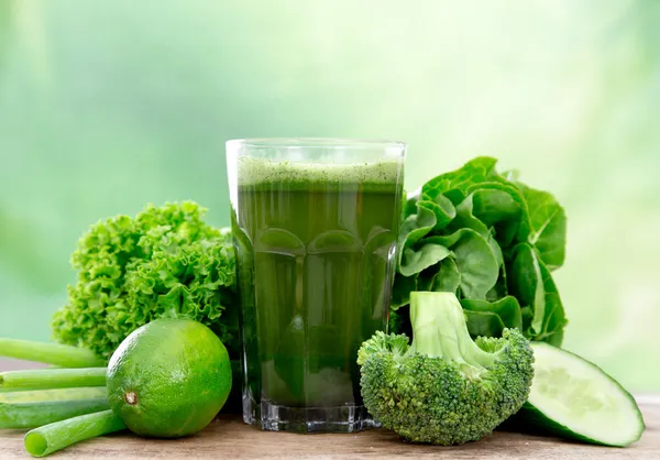 Zdrowy zielony sok — Zdjęcie stockowe
