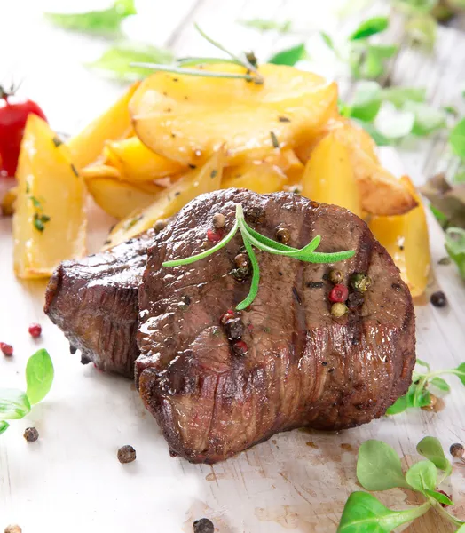 Vynikající hovězí steak — Stock fotografie