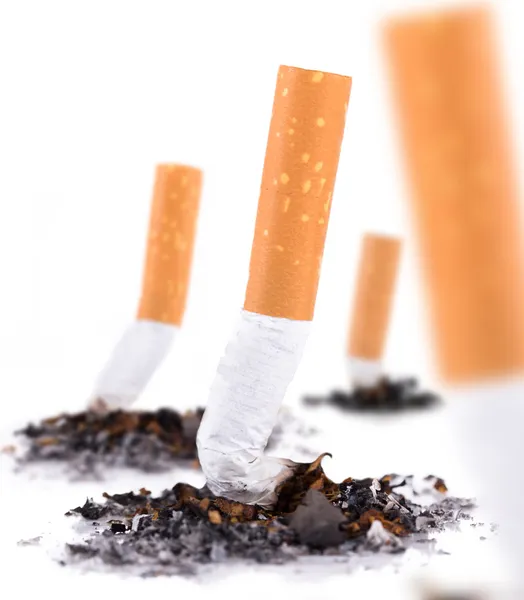 Cigarrillo trasero —  Fotos de Stock