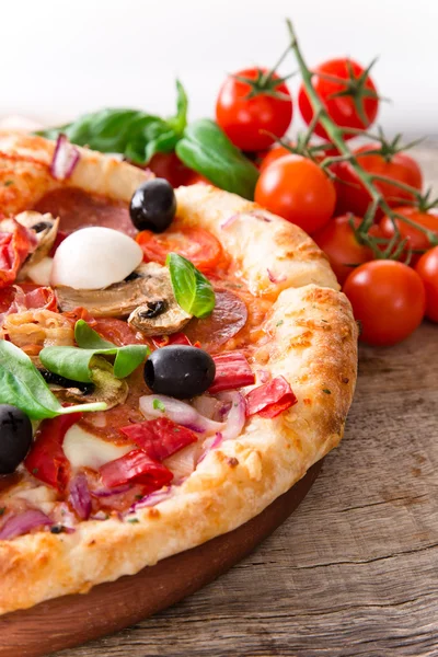 Lezzetli İtalyan pizzası