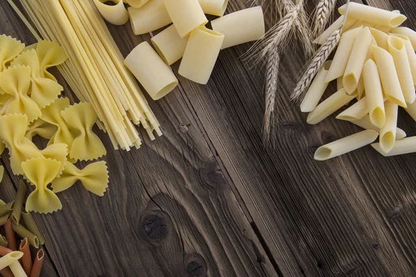 Assortment of uncooked pasta — Stock Photo, Image