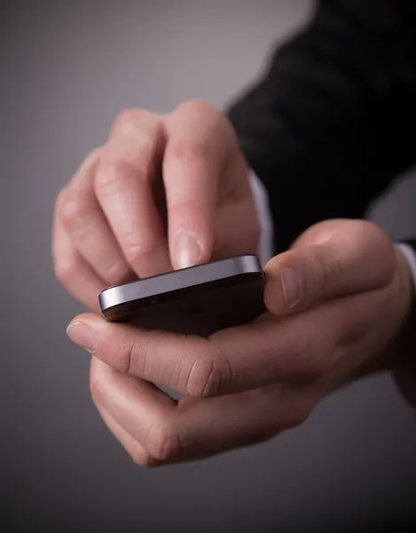 Mobilní telefon na skladě — Stock fotografie