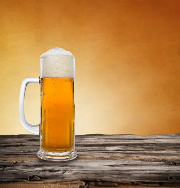 Still life with a draft beer — Stock Photo, Image