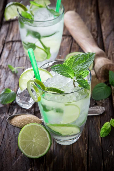 Cocktail di mojito fresco — Foto Stock