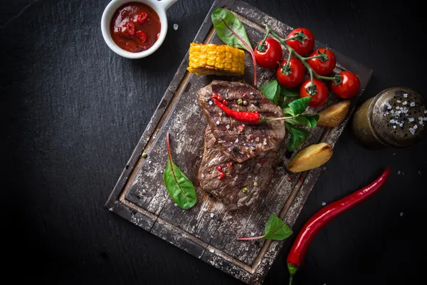 맛 있는 쇠고기 스테이크. — 스톡 사진