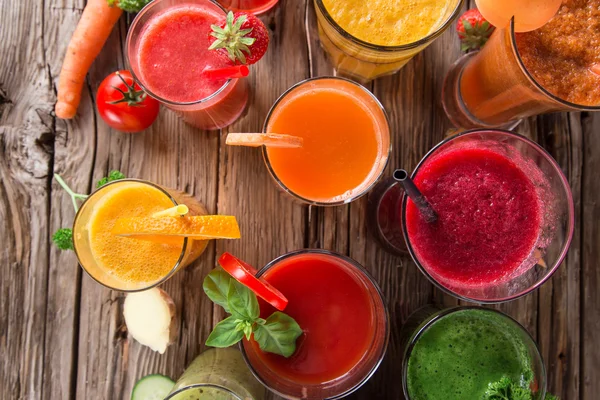 Fresh juice mix fruit. — Stock Photo, Image
