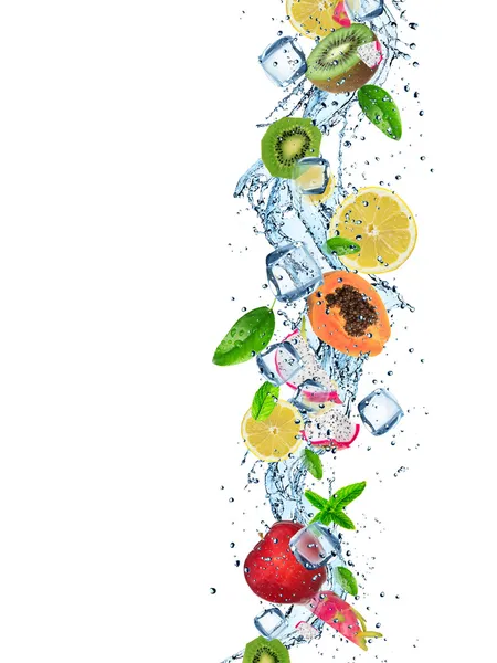 Čerstvé ovoce s stříkající vodě — Stock fotografie