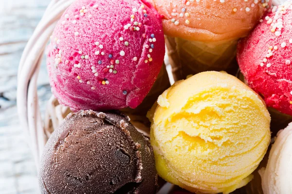 Tasty ice creams — 图库照片