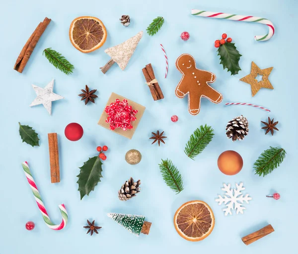 Kerst Diverse Decoraties Pastel Kleur Achtergrond Bovenaanzicht — Stockfoto