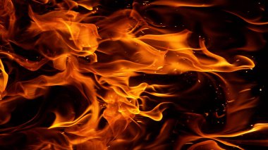 Yangın alevleri siyah arkaplanda izole edildi