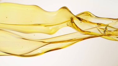 Beyaz Arkaplanda Akan Yağ