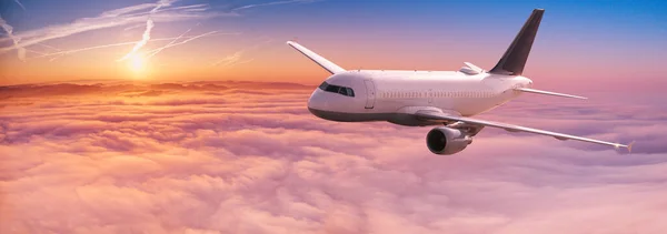 Commercial Airplane Jetliner Flying Dramatic Clouds Beautiful Sunset Light Travel — Stock Photo, Image