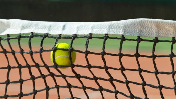 Freeze Motion Shot Tennis Ball Hitting Net — Stock Photo, Image