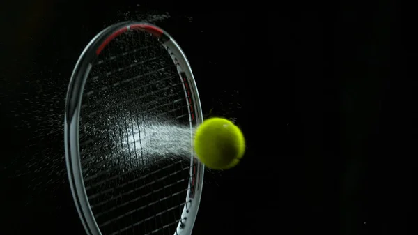 Freeze Motion Shot Van Racket Raken Tenis Ball Bevat Whte — Stockfoto