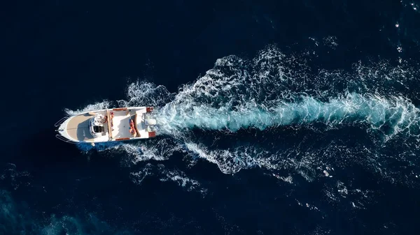 Csónakmozgás Vízen Légi Kilátás Mozdulatlan Mozgás — Stock Fotó