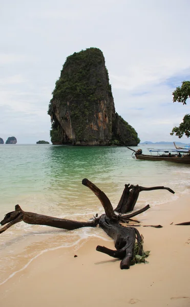 Playa tropical en Tailandia —  Fotos de Stock