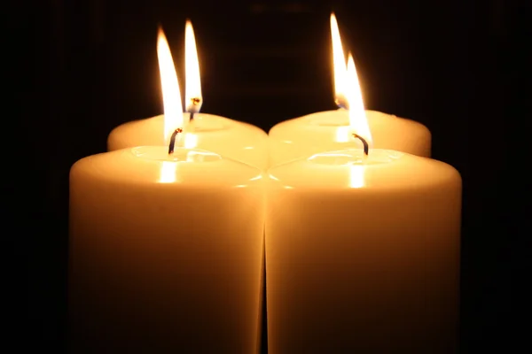 Lumière de quatre bougies — Photo